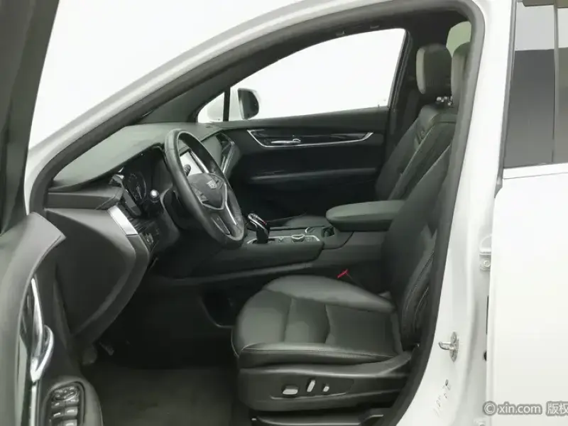 2021 Cadillac XT5 с пробегом 59 300 км
