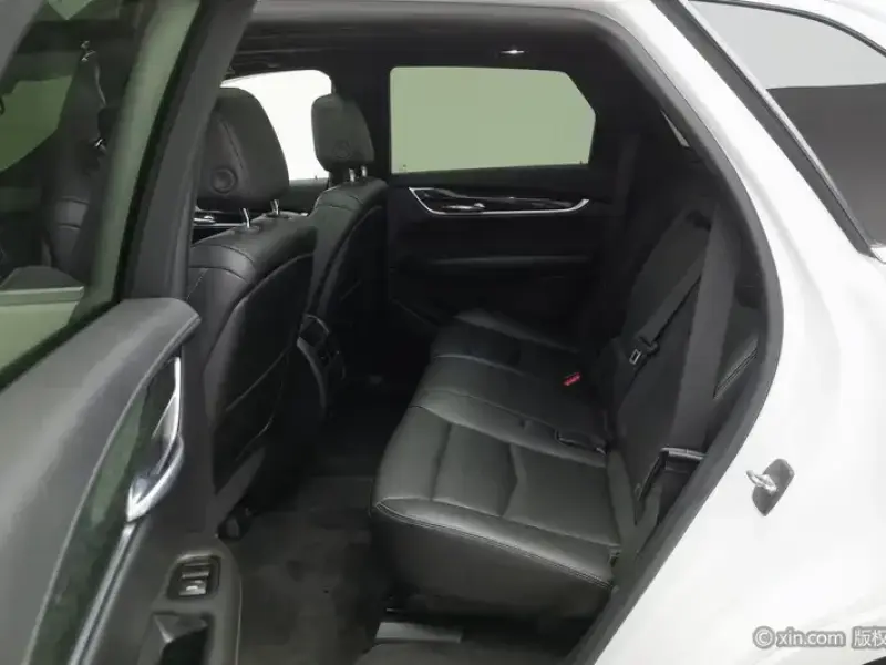 2021 Cadillac XT5 с пробегом 59 300 км