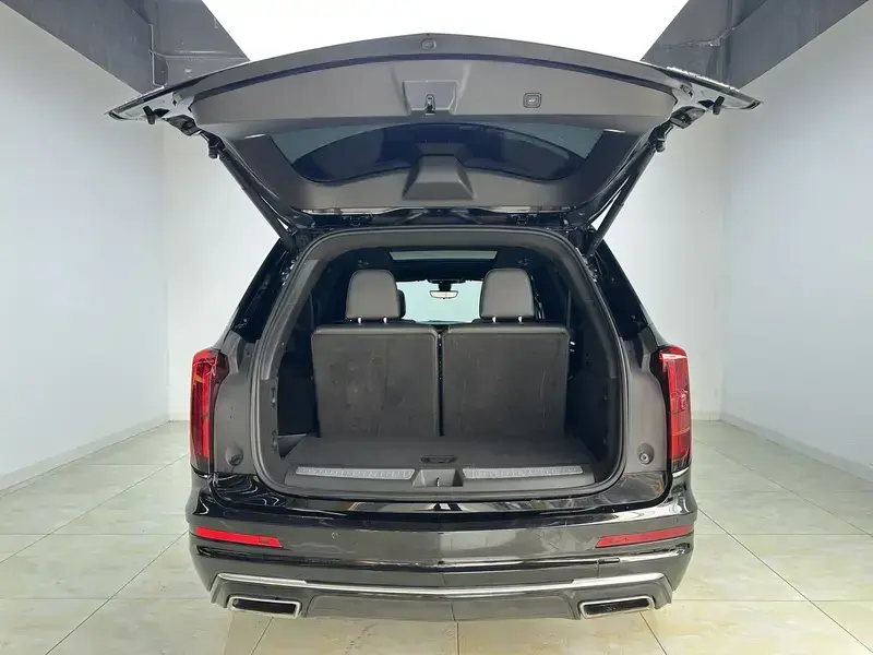2022 Cadillac XT6 с пробегом 85 100 км