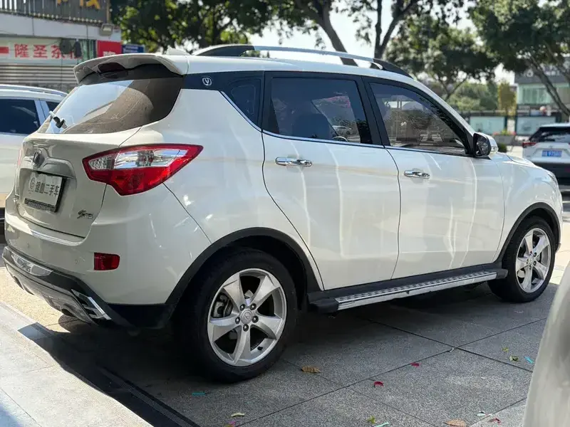 2015 Changan CS35 с пробегом 53 000 км