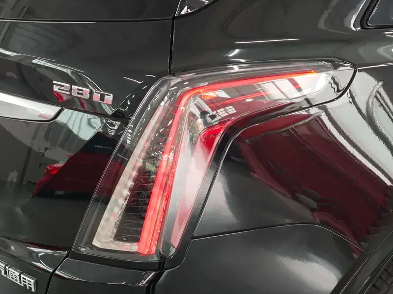 2020 Cadillac XT5 с пробегом 48 600 км