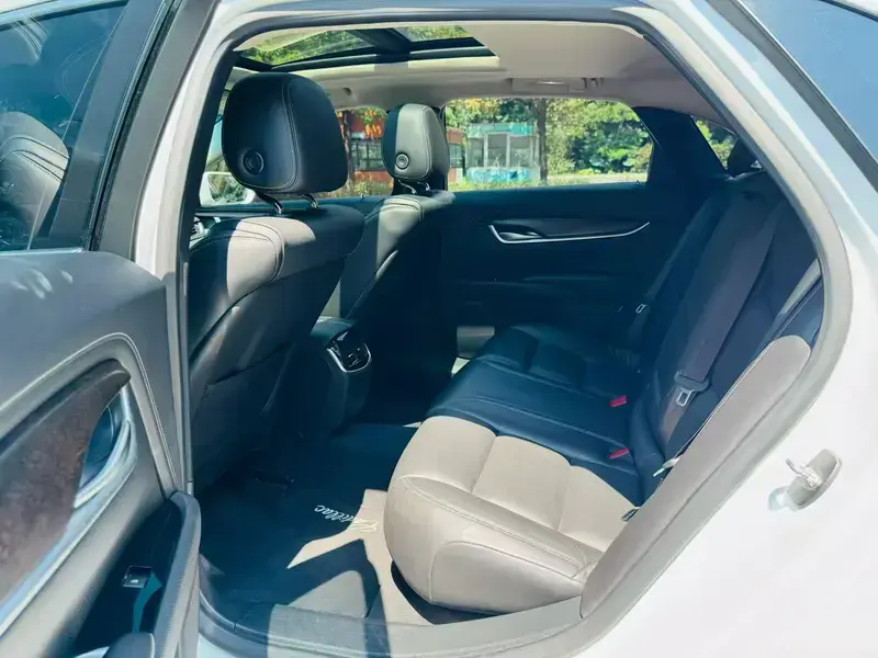 2018 Cadillac XTS с пробегом 84 000 км