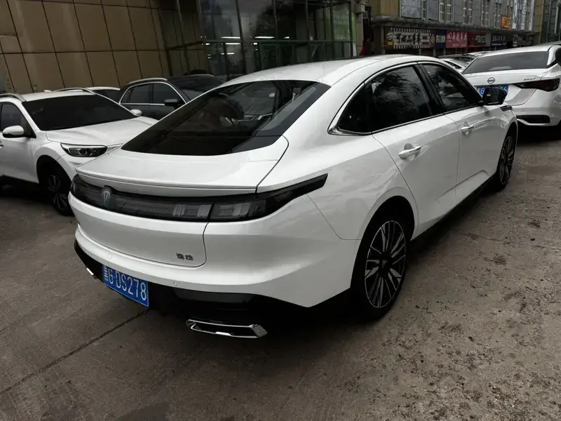 2026 Changan Eado с пробегом 1 500 км