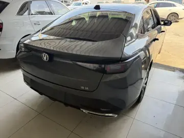 2024 Changan Eado с пробегом 10 000 км