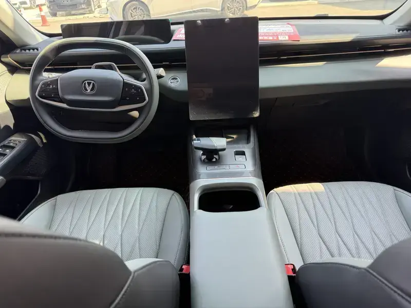 2024 Changan Eado с пробегом 10 000 км