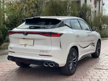 2025 Changan UNI-Z с пробегом 1 000 км