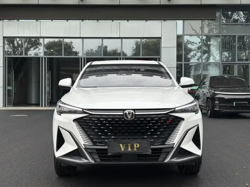 2025 Changan X5 Plus с пробегом 4 000 км