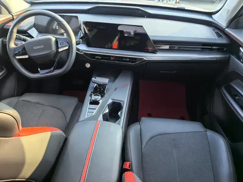 2022 Oshan Z6 с пробегом 36 000 км