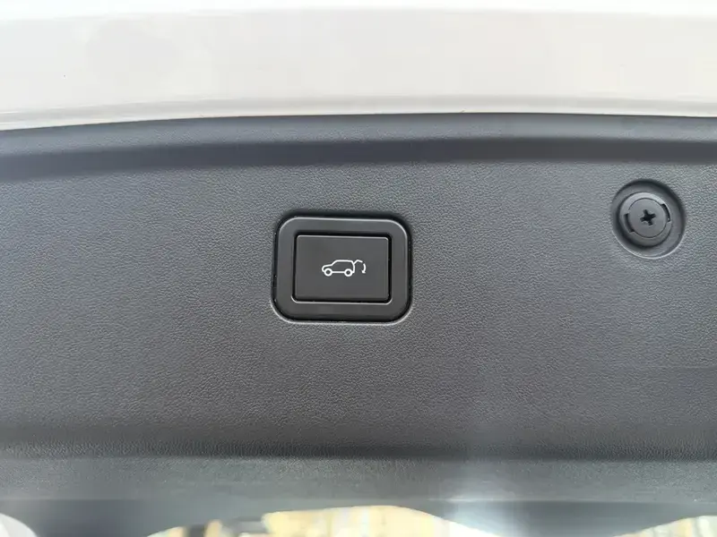 2023 Oshan Z6 с пробегом 40 000 км