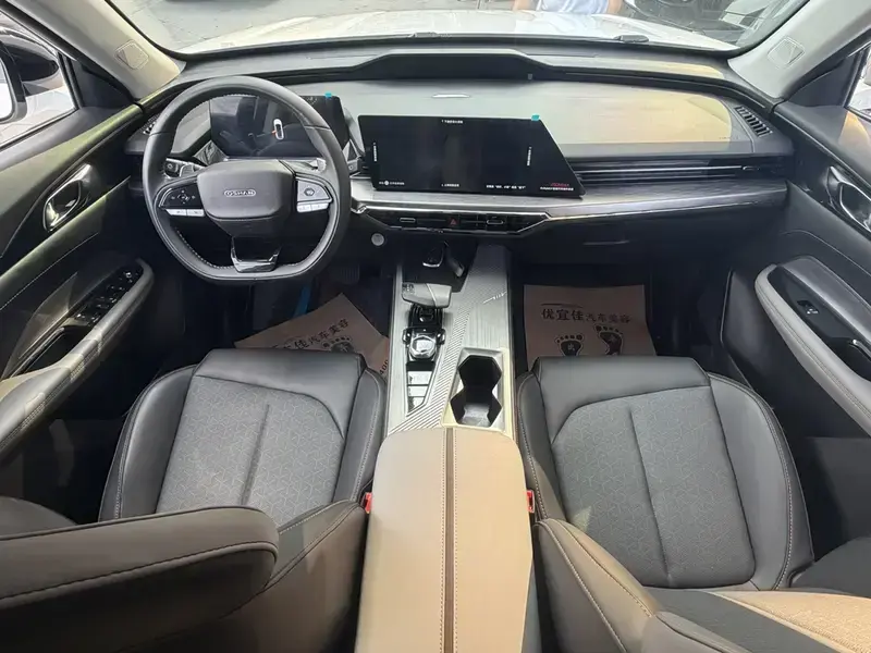 2023 Oshan Z6 с пробегом 40 000 км
