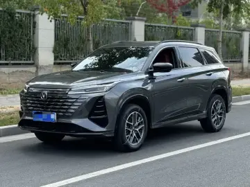 2024 Changan CS75 Plus с пробегом 32 000 км