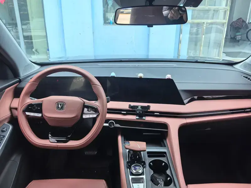 2023 Changan CS75 Plus с пробегом 33 000 км