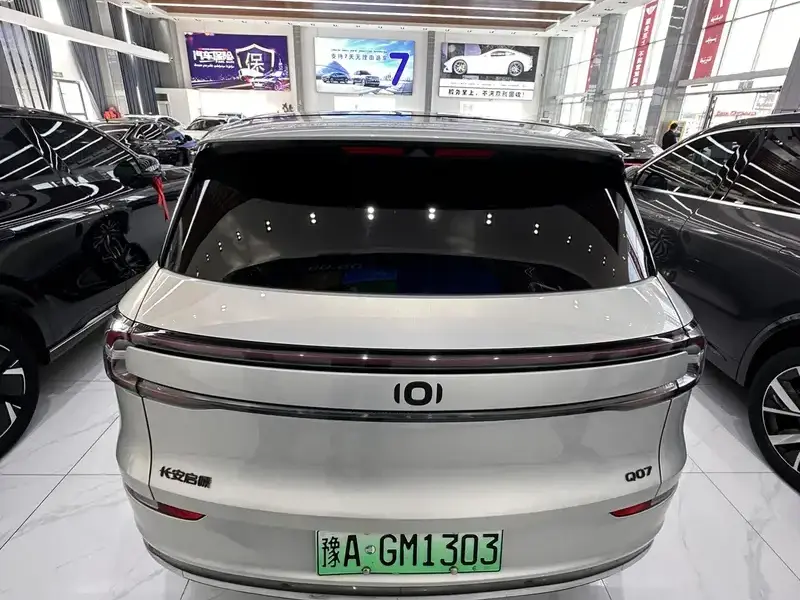 2025 Changan Qiyuan Q07 с пробегом 38 000 км