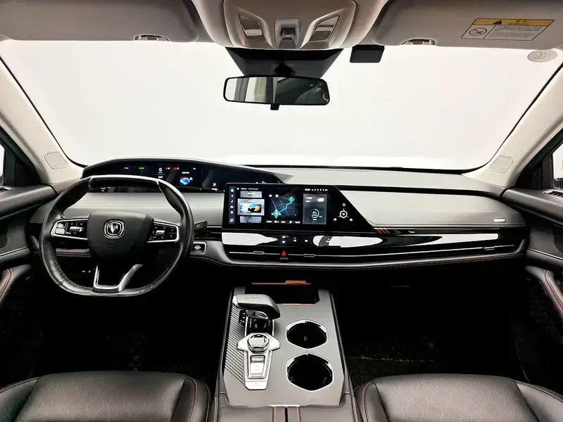 2021 Changan UNI-K с пробегом 40 700 км