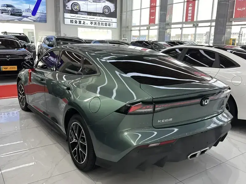 2024 Changan UNI-V с пробегом 43 000 км