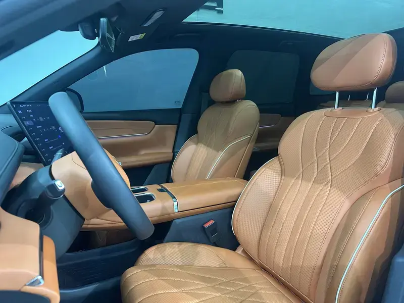 2025 Changan Qiyuan Q07 с пробегом 17 000 км