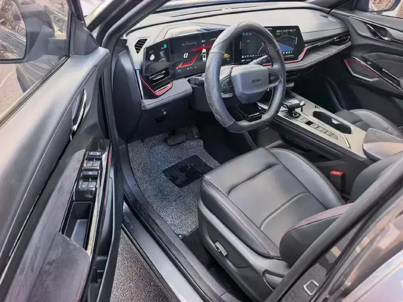 2023 Oshan X5 Plus с пробегом 21 000 км
