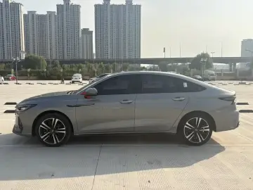 2025 Chery Arrizo 8 с пробегом 2 500 км