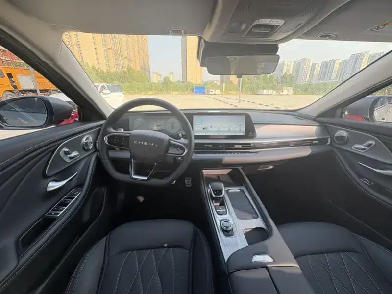 2025 Chery Arrizo 8 с пробегом 2 500 км