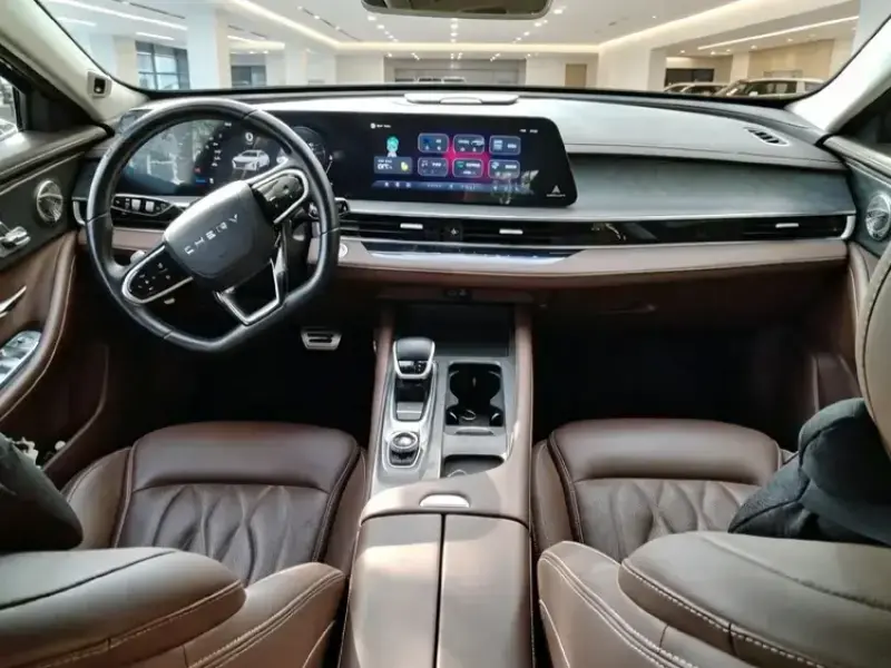 2023 Chery Arrizo 8 с пробегом 28 000 км