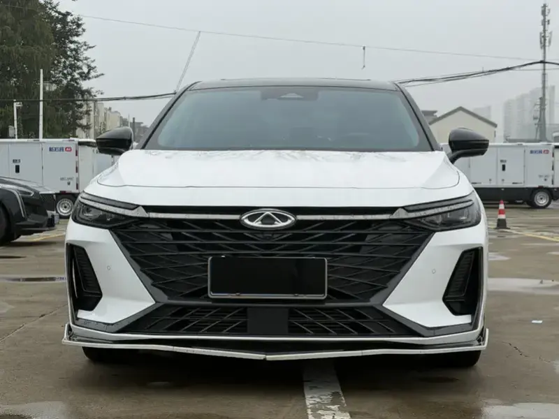 2024 Chery Arrizo 8 с пробегом 7 000 км