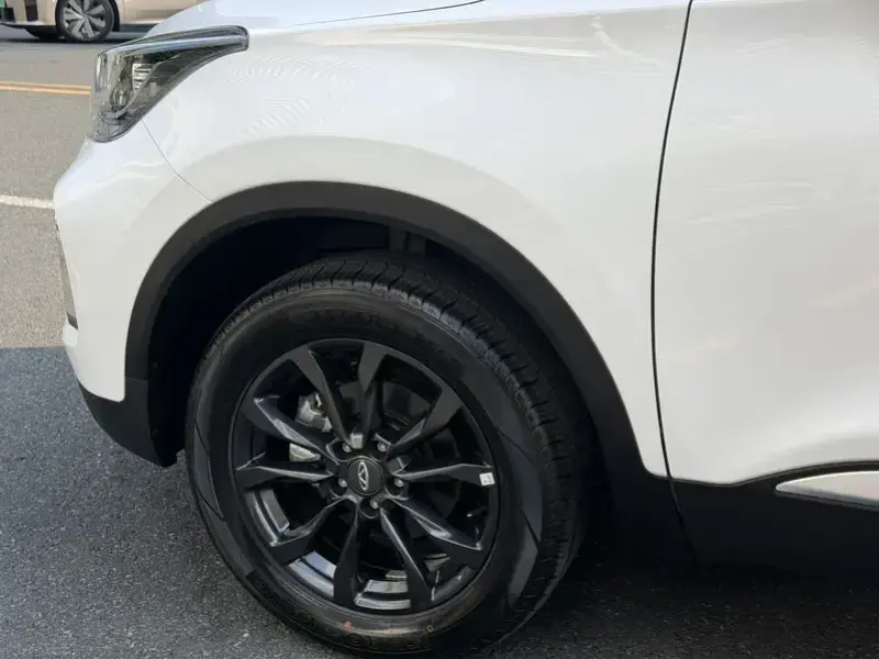 2025 Chery Tiggo 5x с пробегом 1 000 км