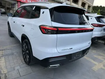 2025 Chery Tiggo 8 Plus с пробегом 9 000 км
