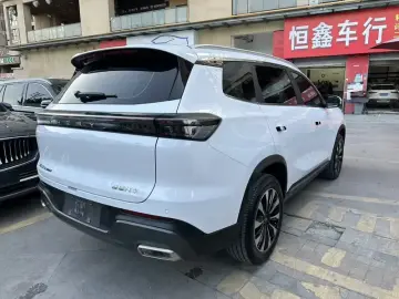 2025 Chery Tiggo 8 Plus с пробегом 9 000 км
