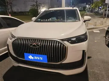 2025 Chery Tiggo 9 с пробегом 13 000 км