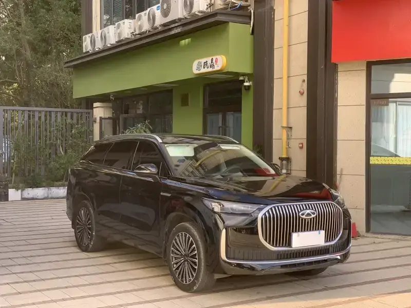 2025 Chery Tiggo 9 с пробегом 28 000 км