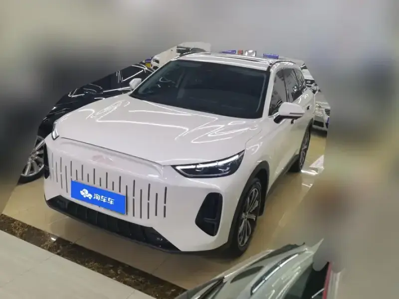 2025 Chery Fulwin T9 с пробегом 5 000 км