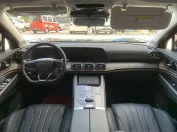 2025 Chery Tiggo 9 с пробегом 28 000 км