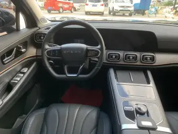 2025 Chery Tiggo 9 с пробегом 28 000 км