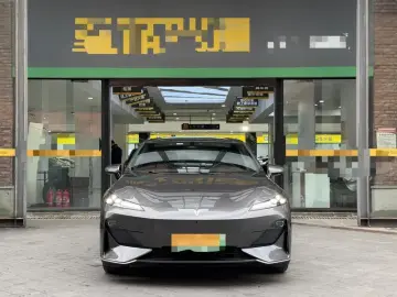 2024 Changan Deepal SL03 с пробегом 22 800 км