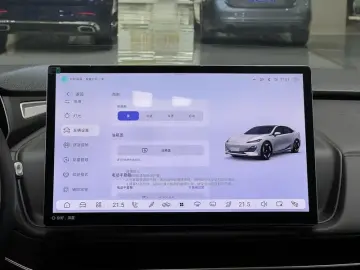 2024 Changan Deepal SL03 с пробегом 22 800 км