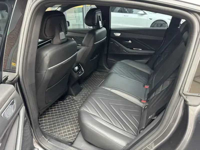 2024 Changan Deepal SL03 с пробегом 22 800 км