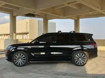 2025 Denza N9 с пробегом 46 900 км