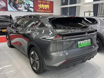 2023 Changan Deepal S07 с пробегом 11 000 км