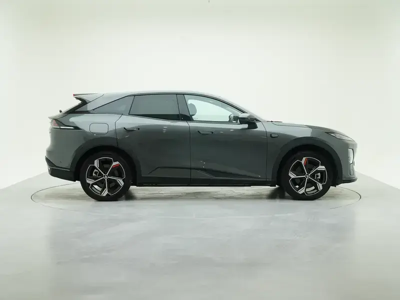 2026 Changan Deepal S07 с пробегом 6 000 км