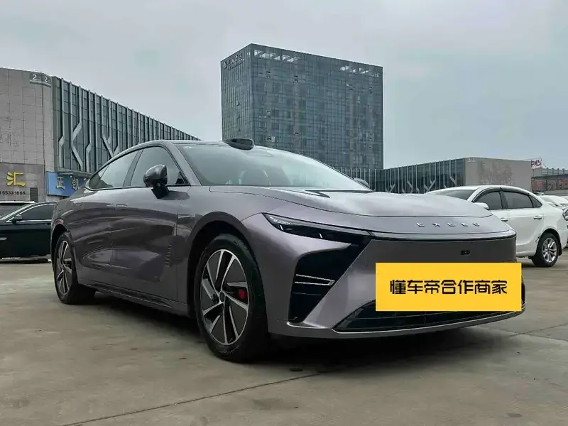 2025 Exeed Exlantix ES с пробегом 21 000 км