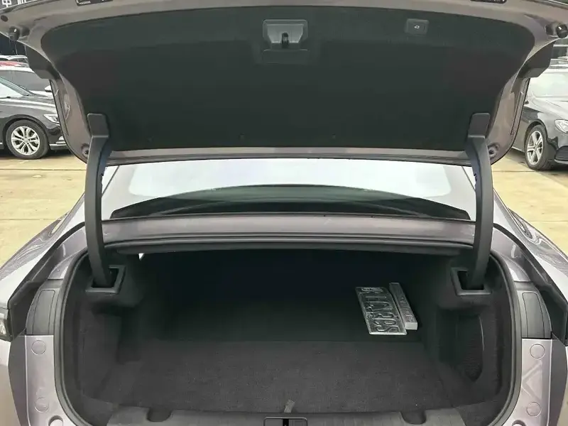 2025 Exeed Exlantix ES с пробегом 21 000 км