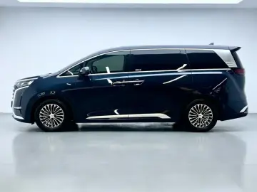 2022 Denza D9 с пробегом 51 800 км