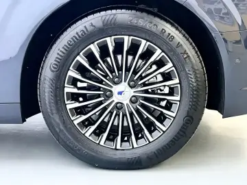 2022 Denza D9 с пробегом 51 800 км