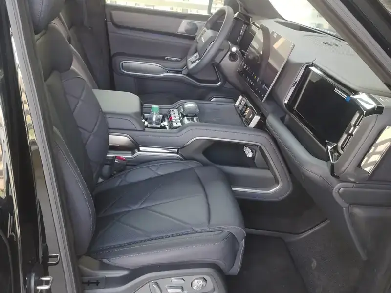 2026 BYD FangChengBao Leopard 8 с пробегом 1 000 км