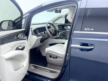 2022 Denza D9 с пробегом 51 800 км