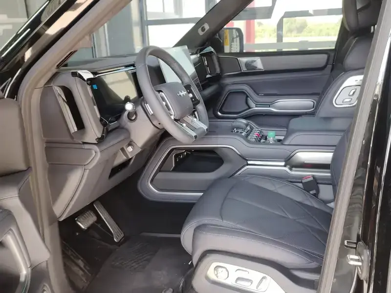 2026 BYD FangChengBao Leopard 8 с пробегом 1 000 км