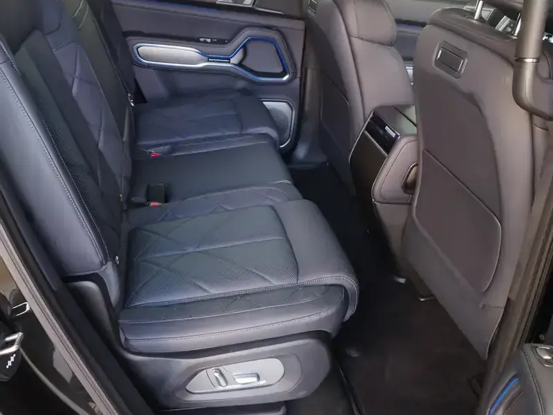 2026 BYD FangChengBao Leopard 8 с пробегом 1 000 км