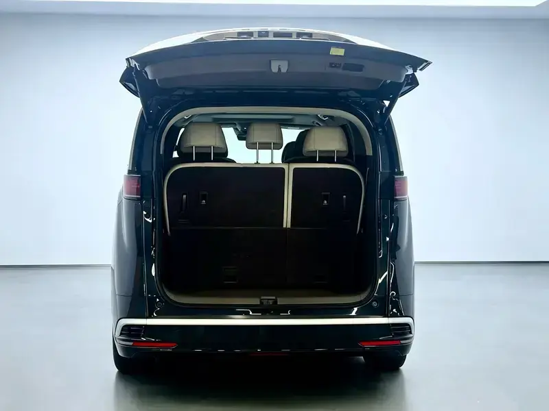 2022 Denza D9 с пробегом 51 800 км