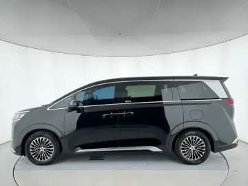 2022 Denza D9 с пробегом 41 000 км