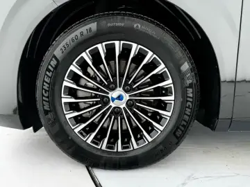 2022 Denza D9 с пробегом 41 000 км